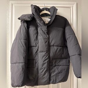 American Eagle Oversized Puffer Jacket Size XS/S NWT
